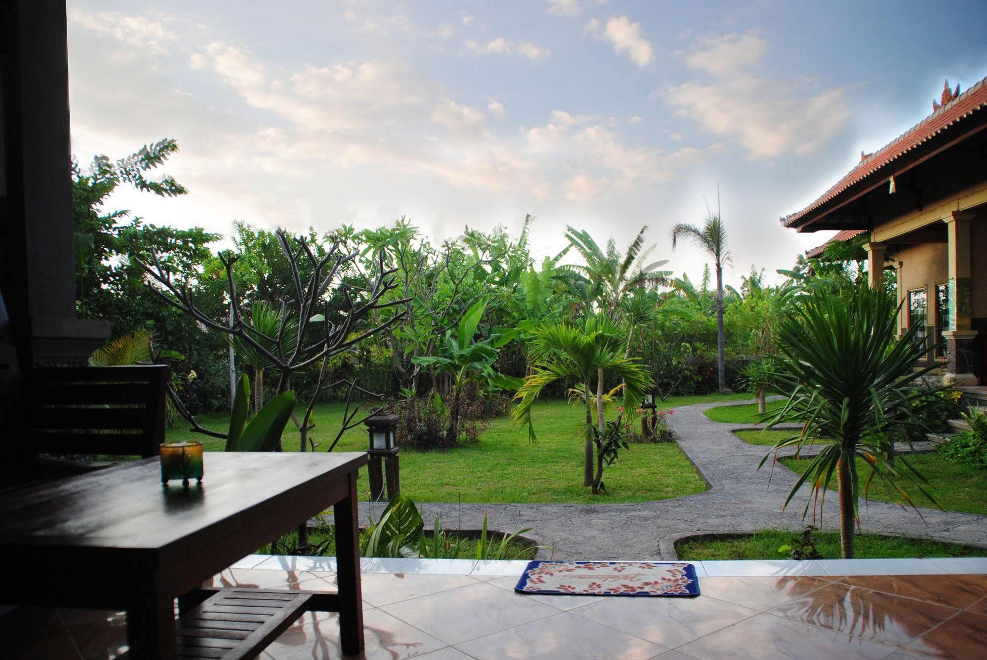 Jassri Homestay Pemuteran Exterior foto
